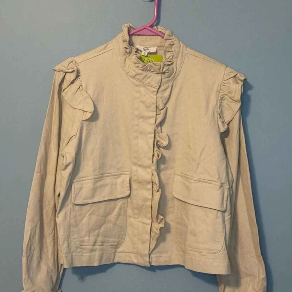 Entro NWT Women's Kimmi Ruffle Trim Utility Jacket - Cream Beige - Size Small - Picture 2 of 6